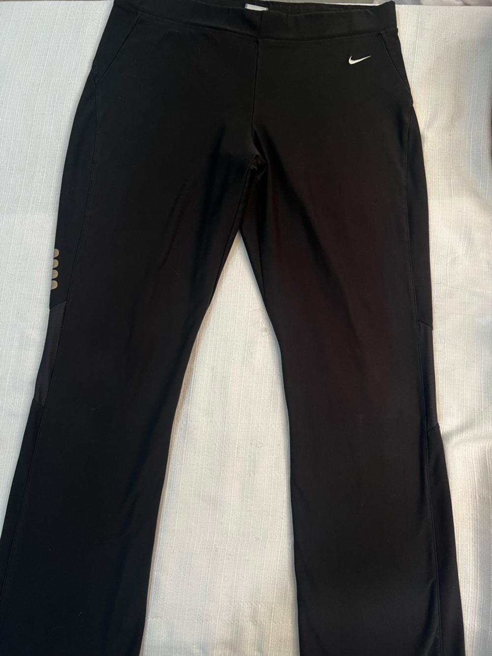 Nike Black Women's Leggings with White Swoosh